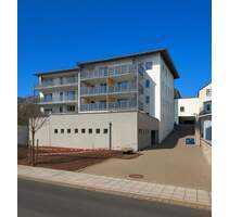 Bestlage Hauzenberg; ruhige 3-Zimmer-Wohnung -Erstbezug- mit Südbalkon, Tiefgarage und Aufzug