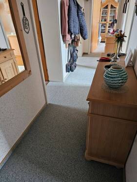 Flur - 4 Zimmer Etagenwohnung in Burghausen