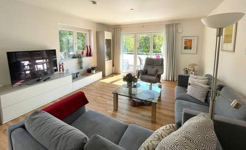 Wohnzimmer - Moderne 3-Zimmer-Wohnung im Erdgeschoss in der Schiffertorstraße