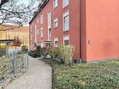 Hauseingang - ***AB SOFORT VERFÜGBAR*** TOP GEPFLEGTE 3 ZIMMER WOHNUNG MIT BALKON UND TG-STELLPLATZ