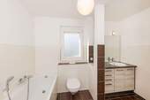Badezimmer 1 - 
