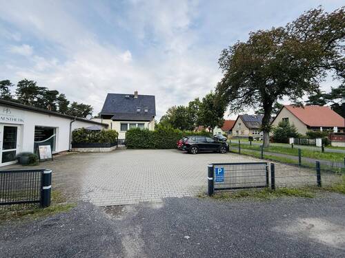 Parkplatz - 