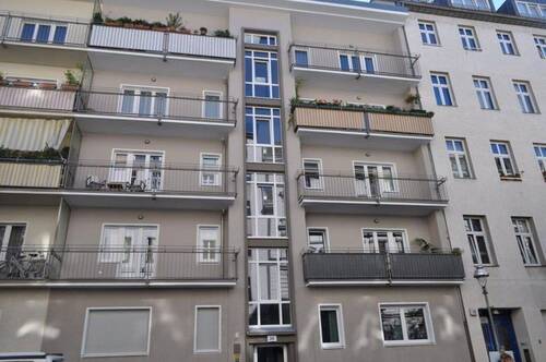 Außenansicht Straße - 