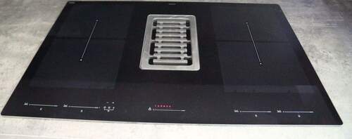 Ceranfeld mit Dunstabzug - 