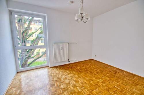 Büro - 2 Zimmer Etagenwohnung in Berlin