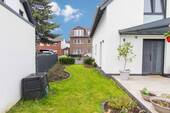 linker Gartenbereich - 