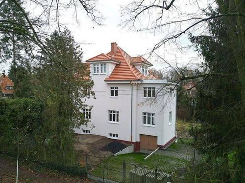 Bild 1 - Saniertes Zuhause mit Garten & Altbau-Charme in FalkenseeFinkenkrug (123 m²) (Expat ready)