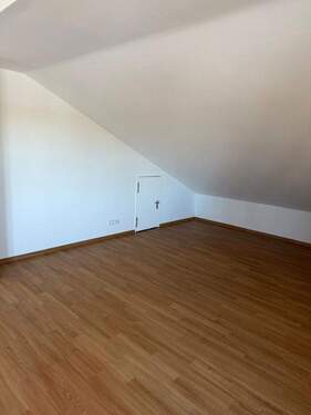 Kriechspeicher im Wohnzimmer - 