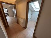 Flur - Etagenwohnung mit 70,00 m&sup2; in Bad Aibling zum Kaufen