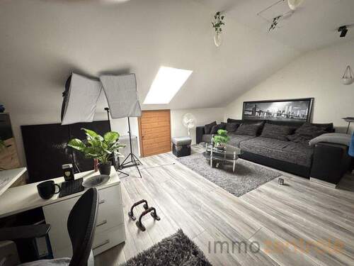 CDCCB933-FE40-4403-A219-8AFF8F7B4370_1_105_c - 