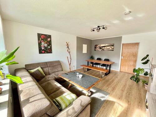 Viel Platz für Wohnen ähnlich - 4 Zimmer Terrassenwohnung zum Kaufen in Nürnberg