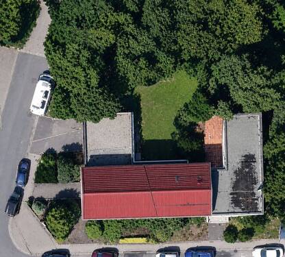 Luftbild - Attraktives Bauträgergrundstück: 1131 m² in Waldrandlage mit MFH-Potenzial