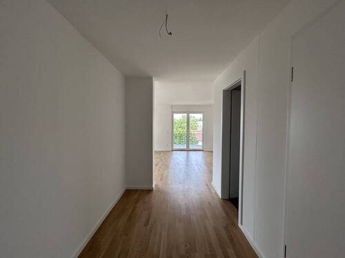 Flur - 3 Zimmer Etagenwohnung zur Miete in Aalen