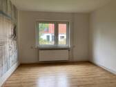 ebenerdiges Zimmer EG - 