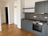 EBK - Moderne 2-Zimmer-Wohnung mit EBK und Balkon!