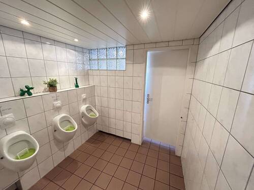 Toiletten EG - 