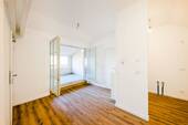 Bild 2 - 4 Zimmer Etagenwohnung zur Miete in Dresden