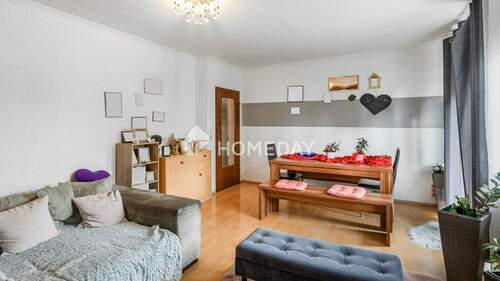 Wohnzimmer 2 - 4 Zimmer Etagenwohnung in Fulda