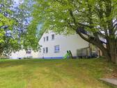 Seitenansicht mit Garten - 8 Zimmer Einfamilienhaus zum Kaufen in Dierdorf