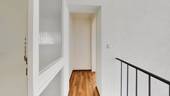 Treppenhaus - 3 Zimmer Etagenwohnung zum Kaufen in Herbolzheim