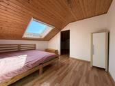 Schlafzimmer DG - 