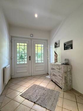 Eingangsbereich - Einfamilienhaus mit 281,00 m&sup2; in Wardenburg zum Kaufen