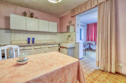 Küche mit Essplatz - 