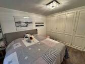 14-1663 Schlafzimmer Schrank - 