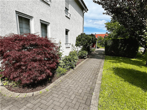 Hauseingang - 3 Zimmer Etagenwohnung zum Kaufen in Bad Sassendorf