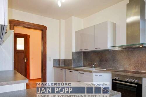 Küche mit EBK - 3 Zimmer Etagenwohnung in Greiz