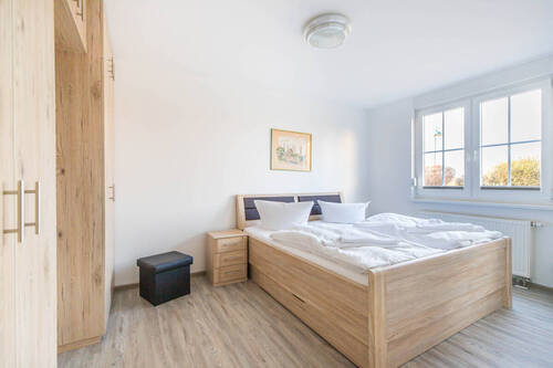 Schlafzimmer - 2 Zimmer Etagenwohnung in Sagard / Neddesitz