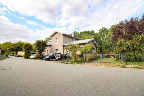 Außenansicht - 9 Zimmer Mehrfamilienhaus, Wohnhaus zum Kaufen in Fahrenkrug