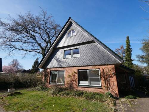 Straßenansicht - 7 Zimmer Mehrfamilienhaus, Wohnhaus zum Kaufen in Rendsburg