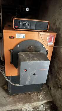 Zentralheizung im Keller - 