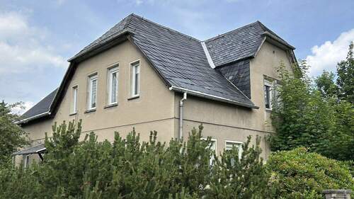 Straßenansicht - Erwecke mich aus dem Dornröschenschlaf!