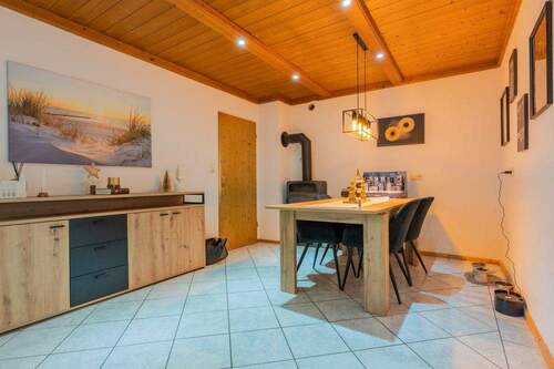 Esszimmer (1) - Einfamilienhaus mit 270,00 m&sup2; in Ortenburg zum Kaufen