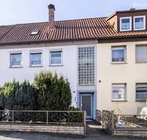 Reihenmittelhaus in Sennfeld - 279.990,00&nbsp;EUR Kaufpreis, ca.&nbsp; 115,00&nbsp;m&sup2;&nbsp;Wohnfl&auml;che in Sennfeld (PLZ: 97526)