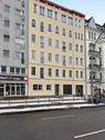 Frontansicht Gebäude - 2 Zimmer Etagenwohnung zum Kaufen in Berlin