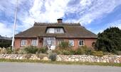 Reetdachhaus - Traumhaftes grundsaniertes Reetdachhaus. Tolle Lage in Twedt. Ostsee-und Schleinähe ! Ansehen !
