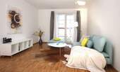 Wohnzimmer - Musterwohnung - 
