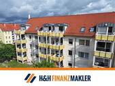 Titelbild - Provisionsfreies Investment: Sanierte 1-Raum Wohnung mit Balkon, Einbauküche und Stellplatz in Ohrdruf
