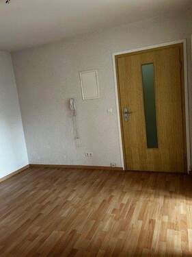 t2.jpg - 2 Zimmer Etagenwohnung in Coburg