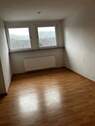 t3.jpg - Etagenwohnung mit 67,00 m&sup2; in Coburg zur Miete