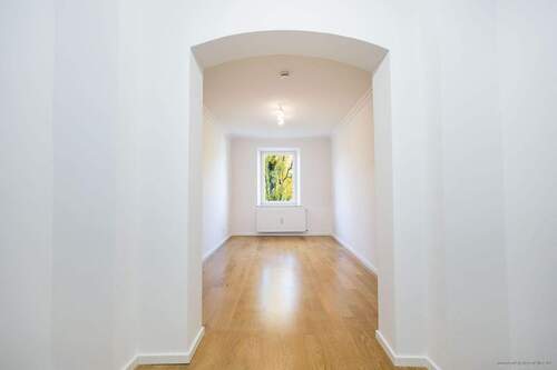 großes Schlafzimmer - 