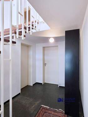 Zugang zu Kellerräumen - 