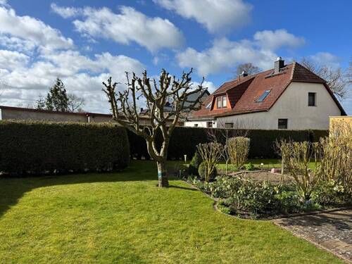 22.) Garten.JPG - 