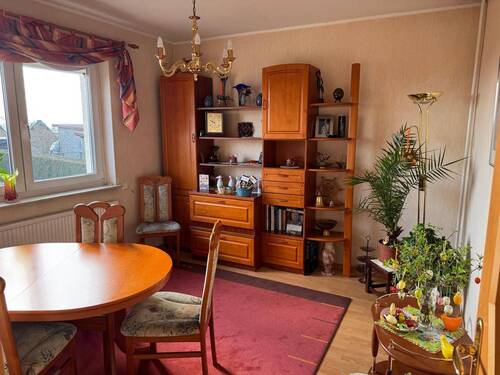 6.) Ess- oder Gästezimmer I.JPG - 
