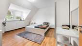Haus 1 1. OG Schlafzimmer 1 - 