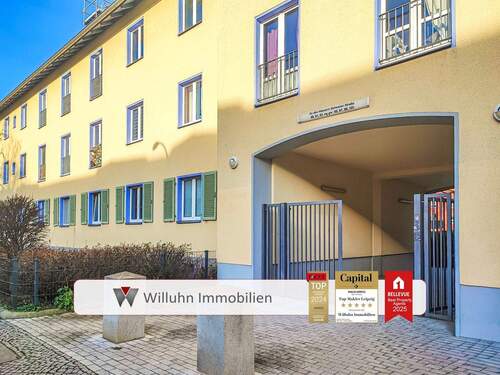 Zugang zur Wohnanlage - Sofort bezugsfrei: 3-Zimmer-Wohnung in ruhiger Wohnlage von Köpenick