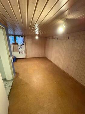 UG Hobbyraum / Arbeitzimmer - 